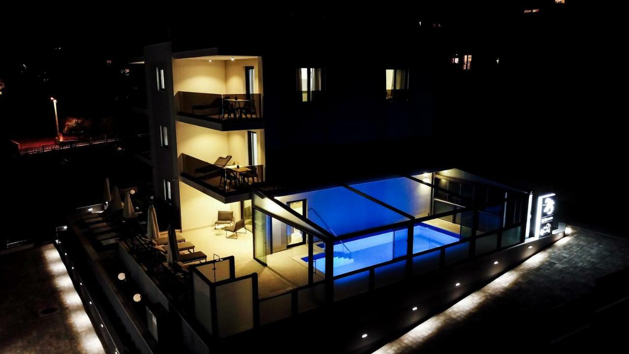 Villa 23 A Heated Pool Trogir Buitenkant foto